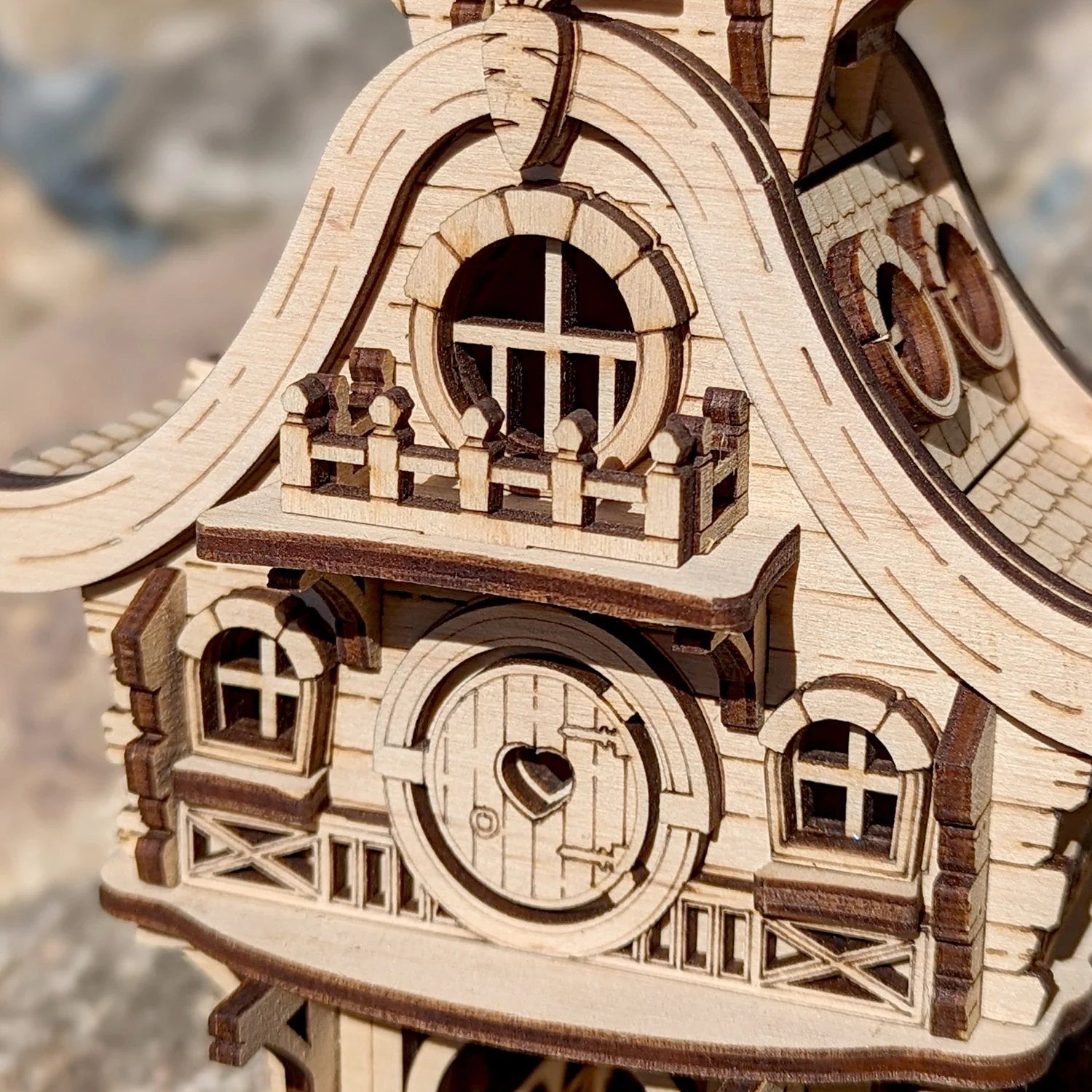 Thumbnail 5